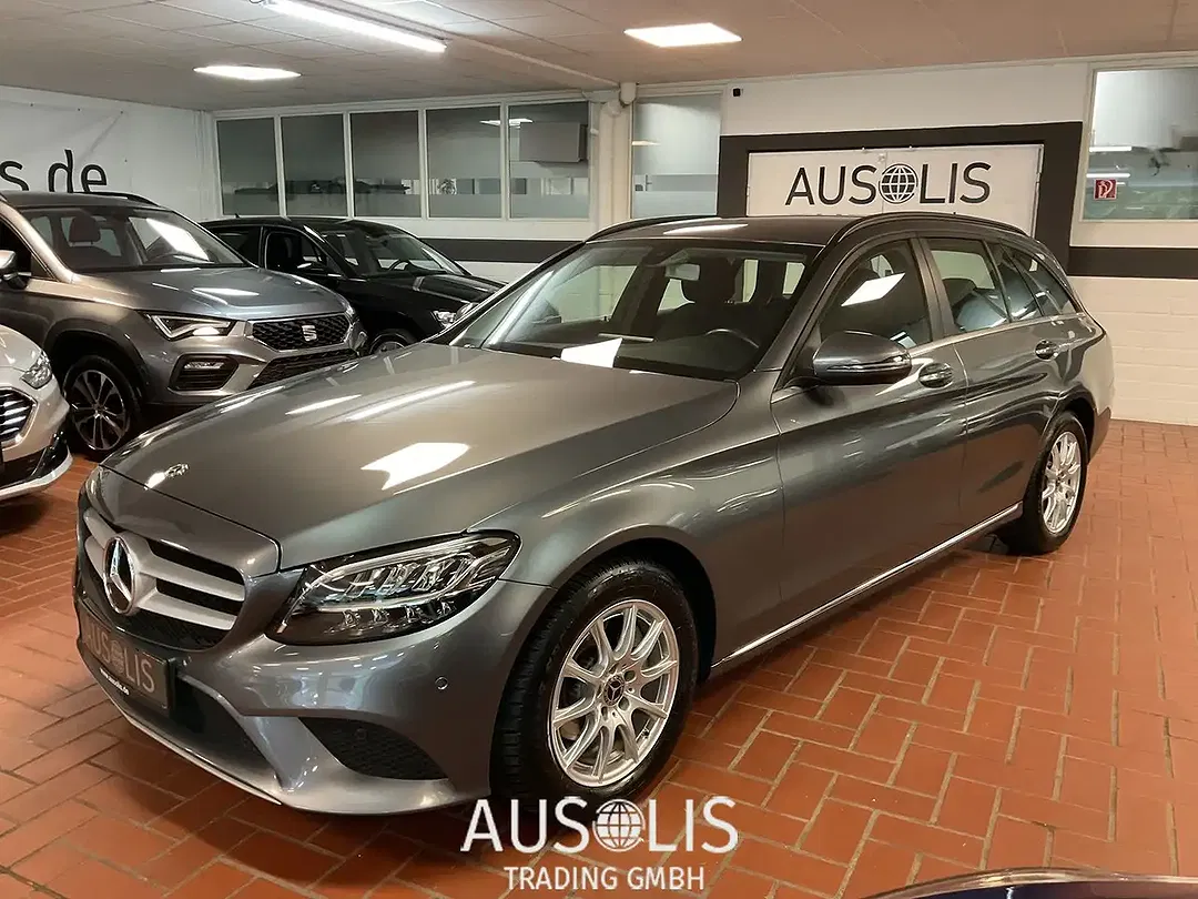 Mercedes-Benz C 200 - Thumbnail 1