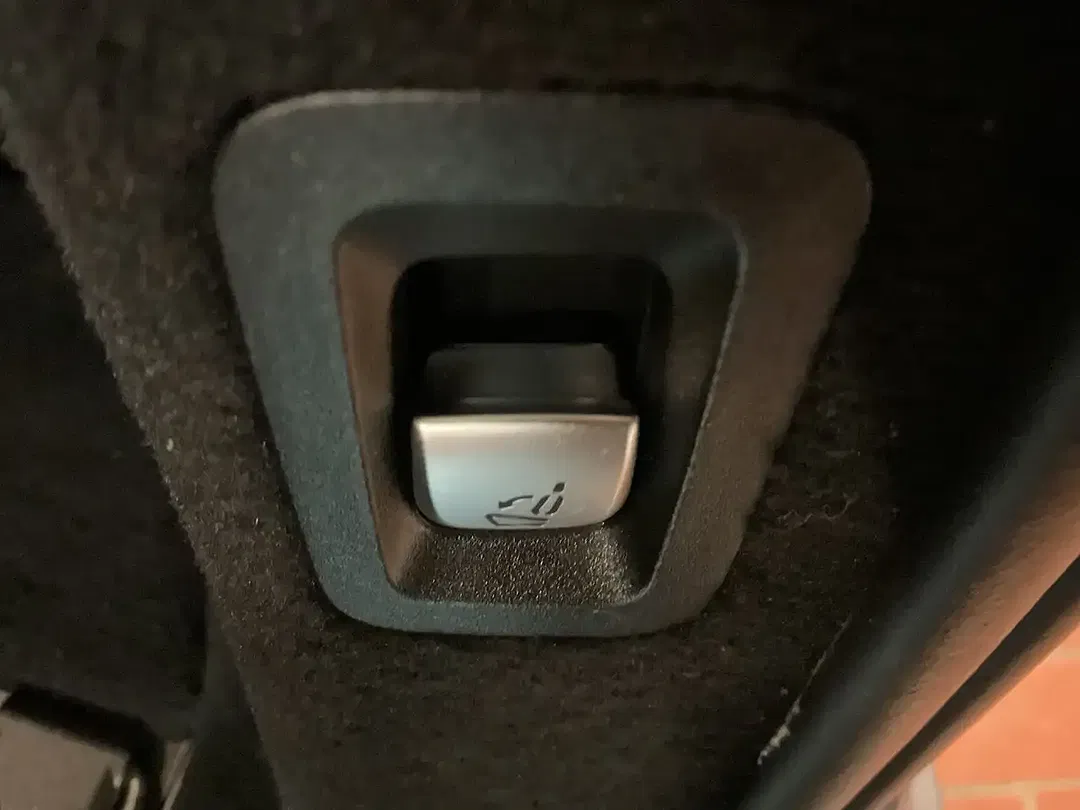 Mercedes-Benz C 200 - Thumbnail 13