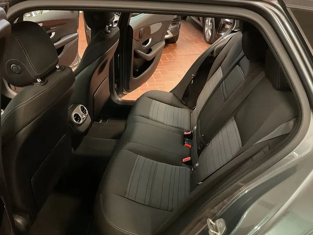 Mercedes-Benz C 200 - Thumbnail 15