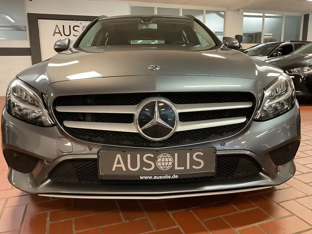 Mercedes-Benz C 200 - Thumbnail 4
