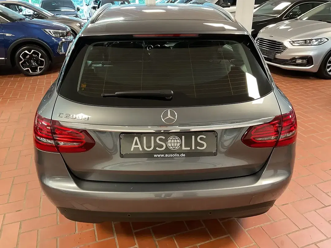 Mercedes-Benz C 200 - Thumbnail 5