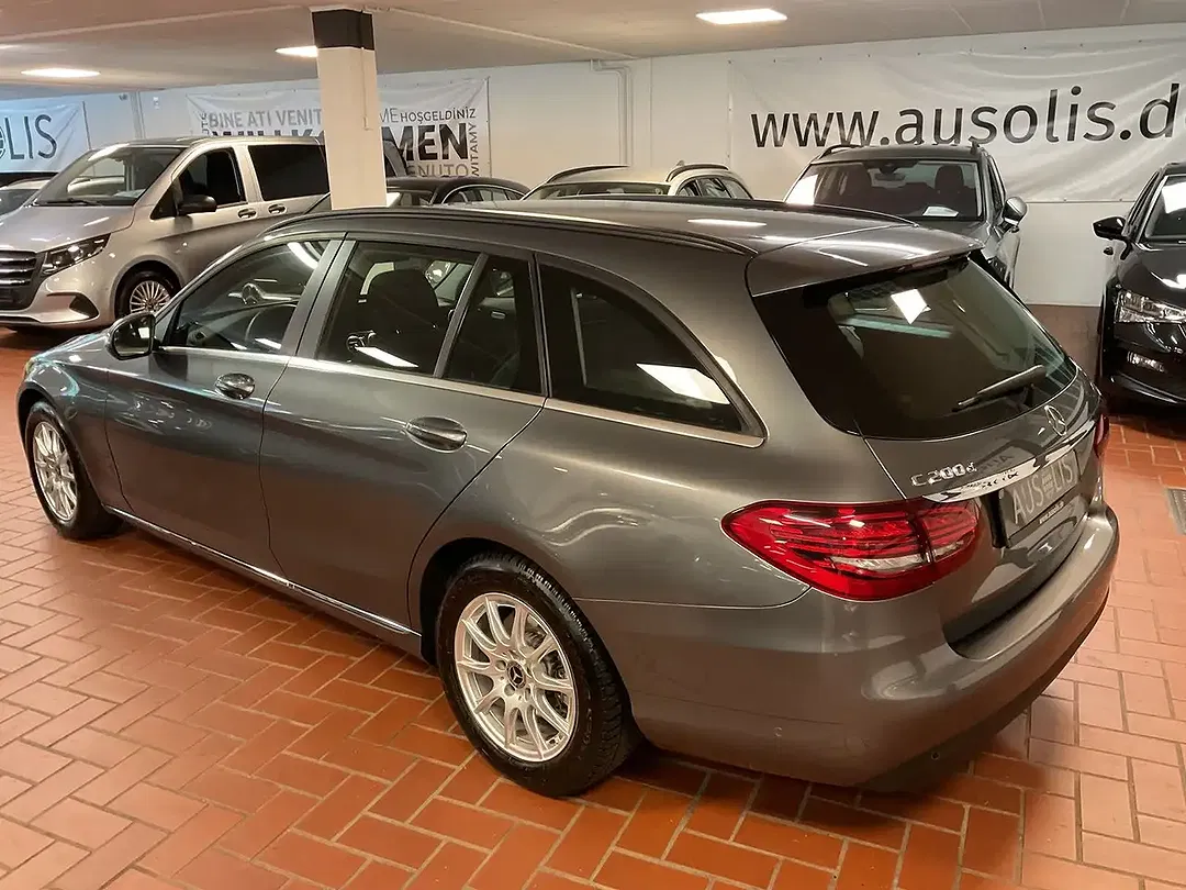 Mercedes-Benz C 200 - Thumbnail 6
