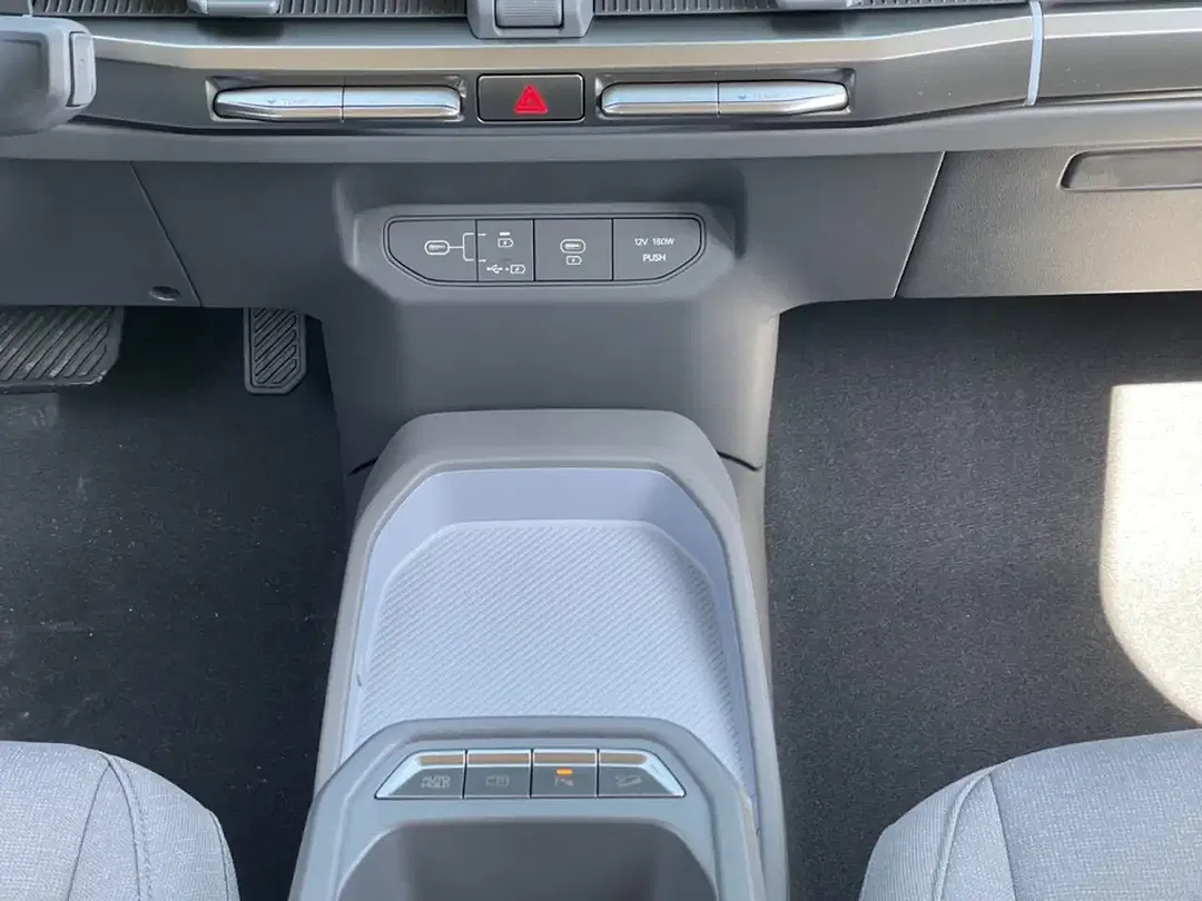 Kia EV3 Air - Thumbnail 13