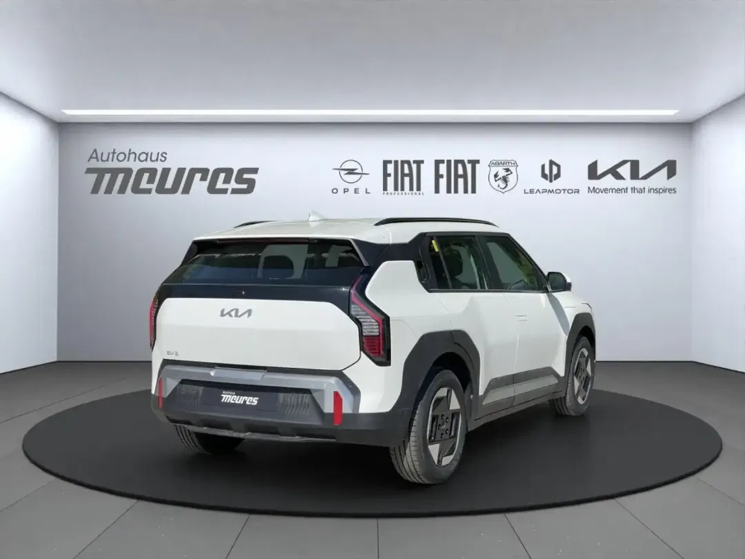 Kia EV3 Air - Thumbnail 4