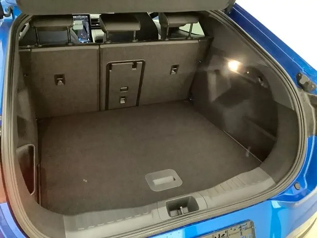 Ford Capri Premium - Thumbnail 4