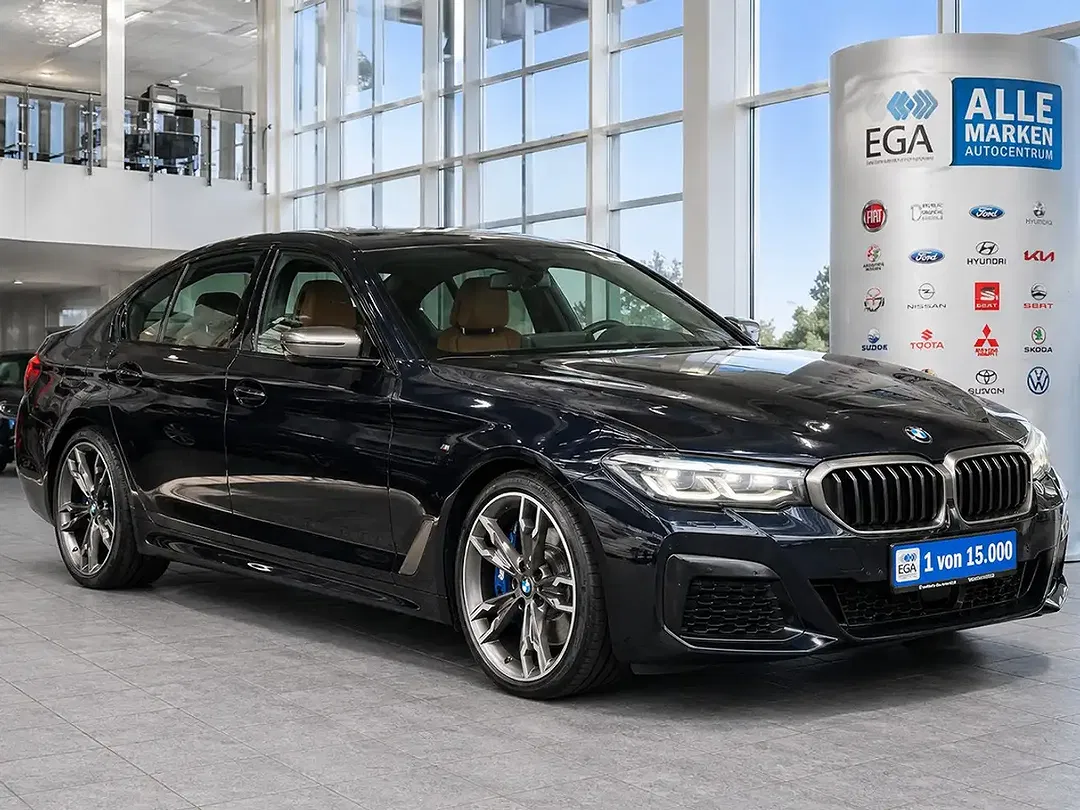 BMW M550 xDrive - foto 1