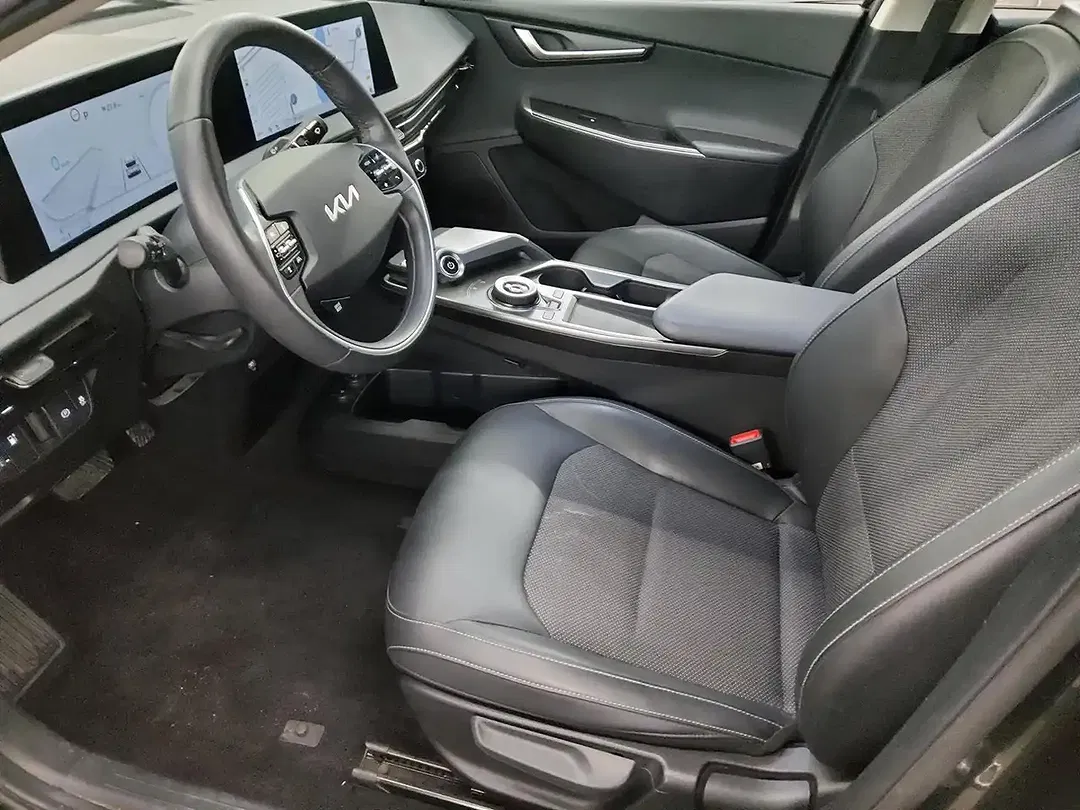 Kia EV6 4WD - Thumbnail 10