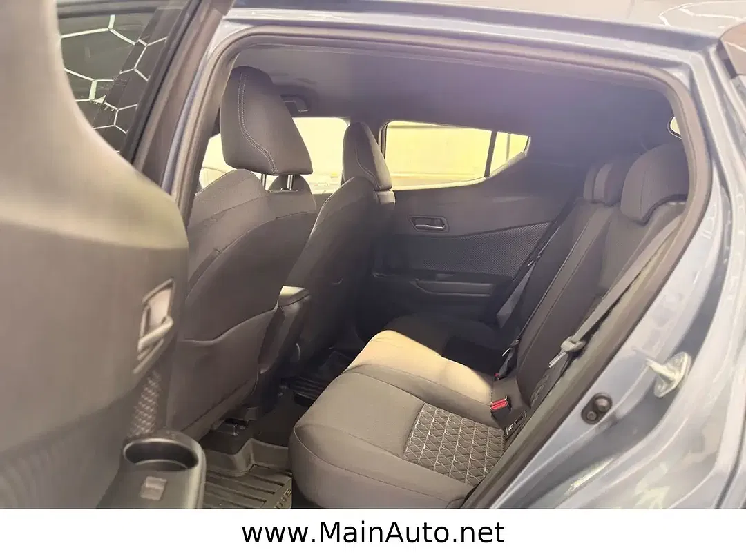 Toyota C-HR Hybrid Team Deutschland - Thumbnail 13