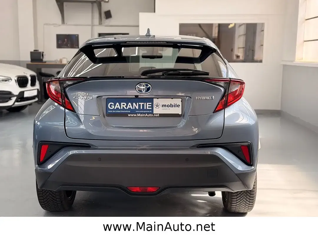 Toyota C-HR Hybrid Team Deutschland - Thumbnail 5