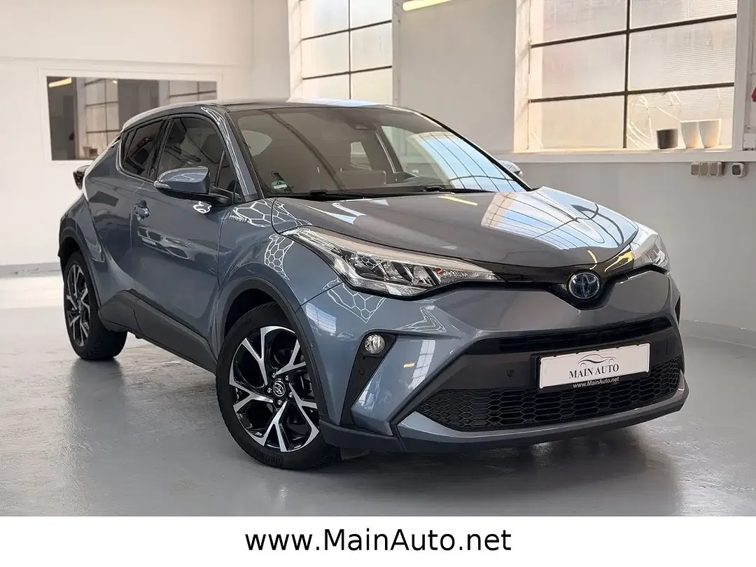 Toyota C-HR Hybrid Team Deutschland - Thumbnail 8