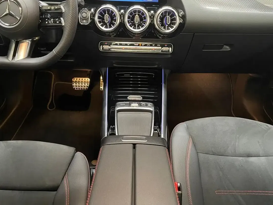 Mercedes-Benz B 220 AMG MBUX Burmester - foto 14