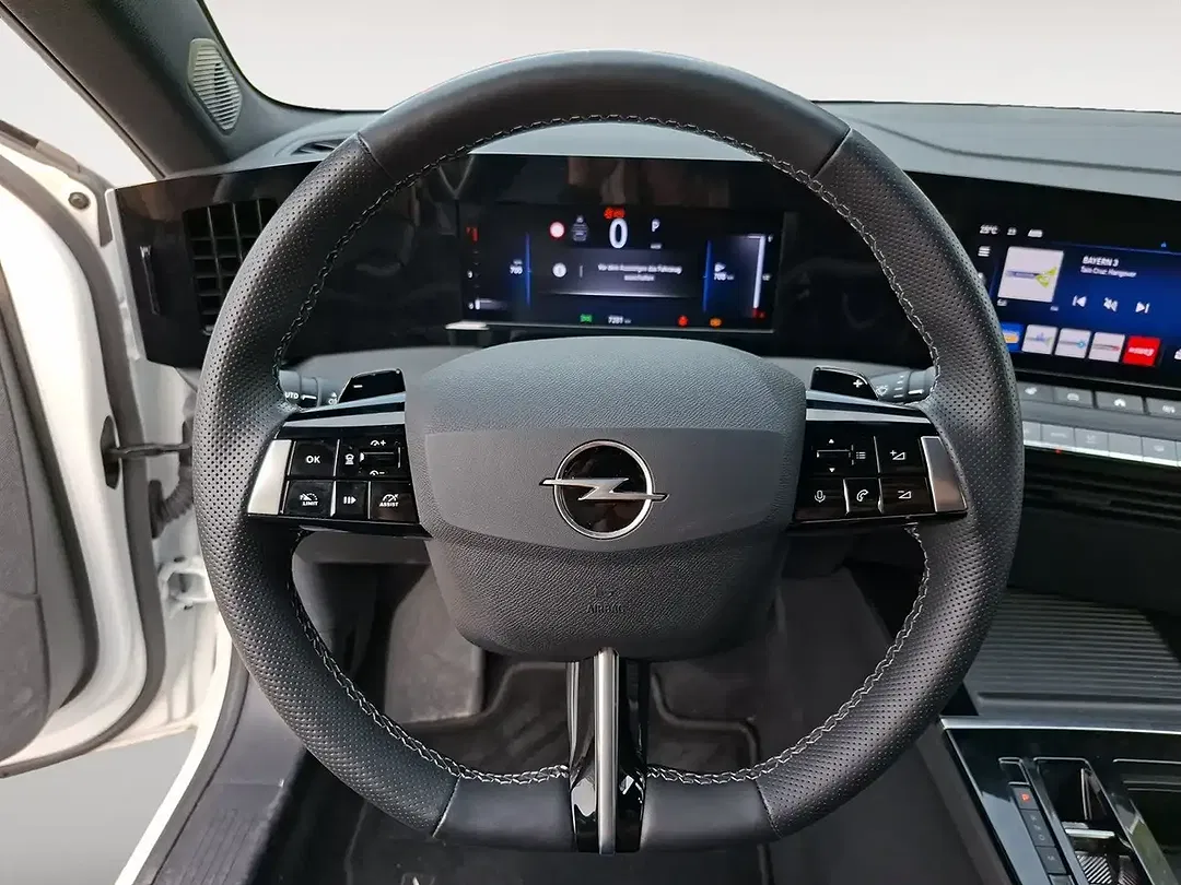 Opel Astra 1.2 Turbo - Thumbnail 12