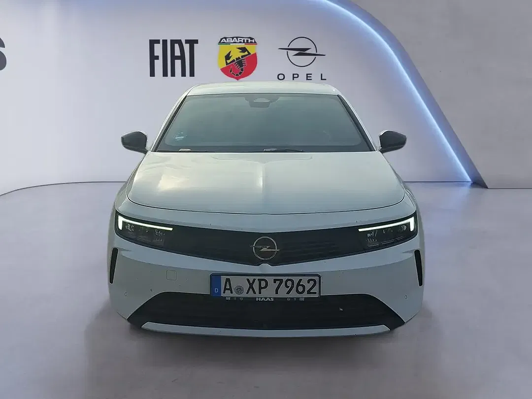 Opel Astra 1.2 Turbo - Thumbnail 8