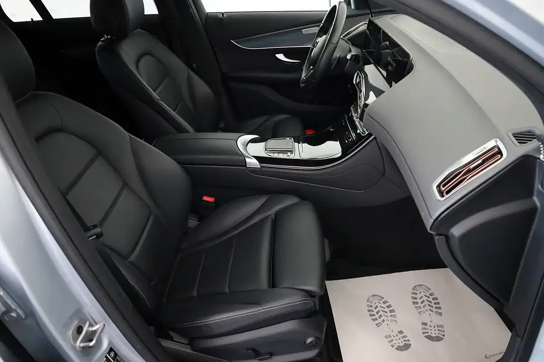Mercedes-Benz EQC 400 4MATIC - Thumbnail 5