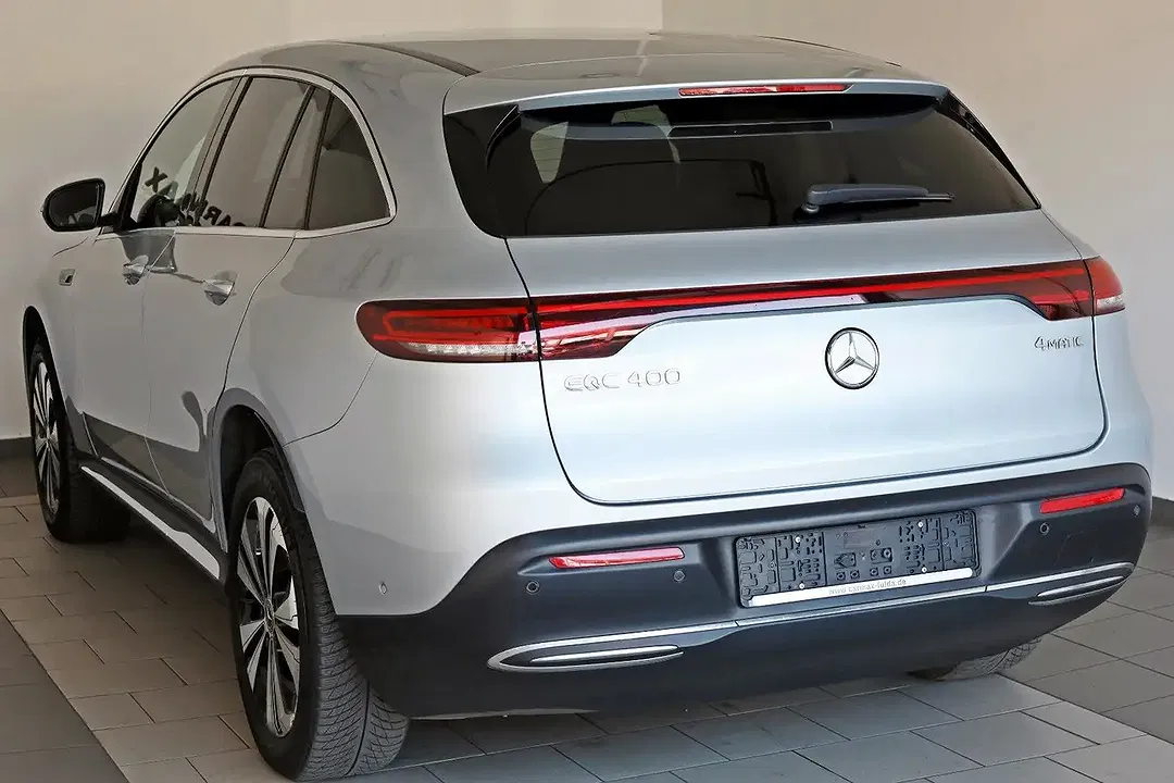Mercedes-Benz EQC 400 4MATIC - Thumbnail 8
