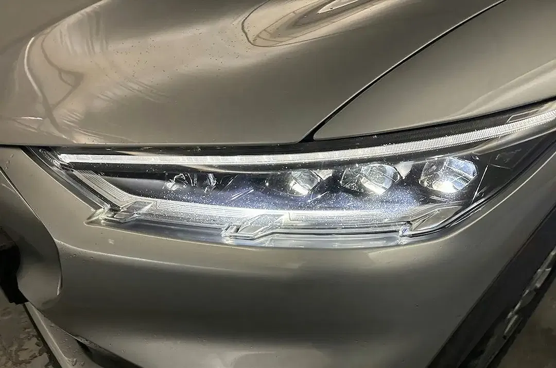 Ford Mustang Mach-E - Thumbnail 5