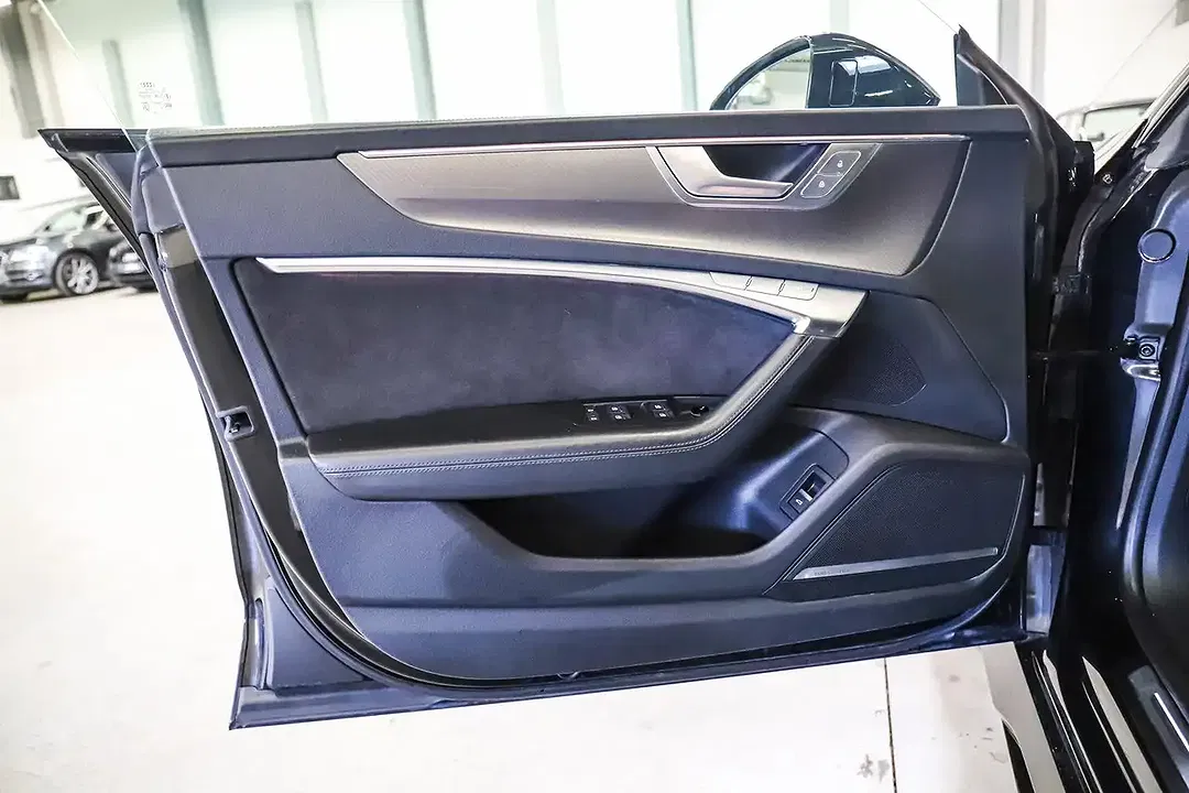 Audi RS7 4.0 TFSI Matrix LED - Thumbnail 9