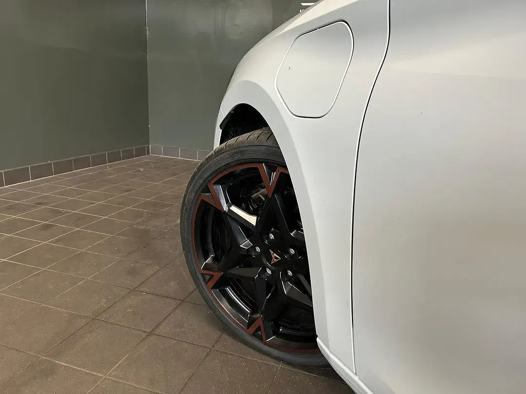 CUPRA Leon eTSI Matrix LED Sportstourer VZ1 - Thumbnail 6