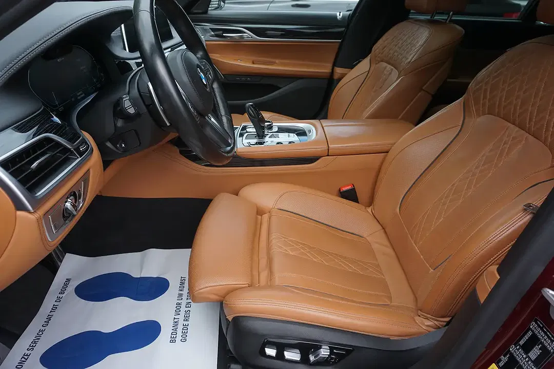 BMW 745 PHEV - Thumbnail 4