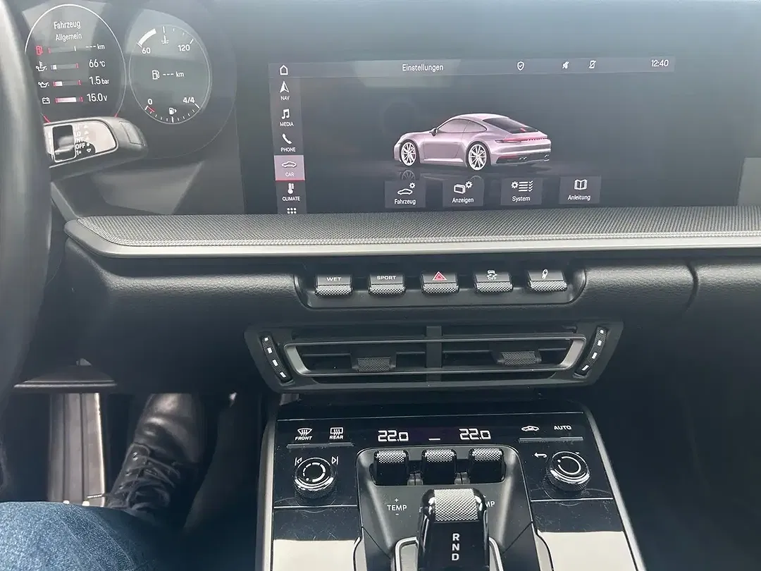 Porsche 911 Carrera 4 - foto 8