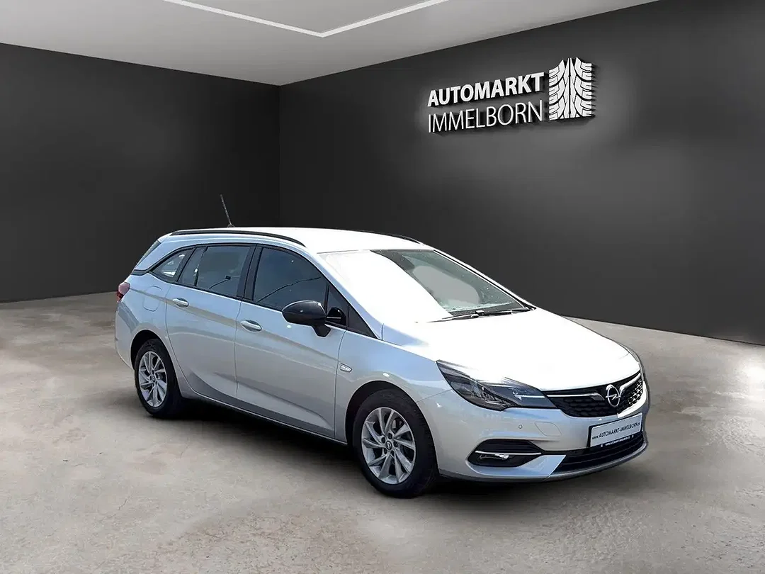 Opel Astra - Afbeelding 1