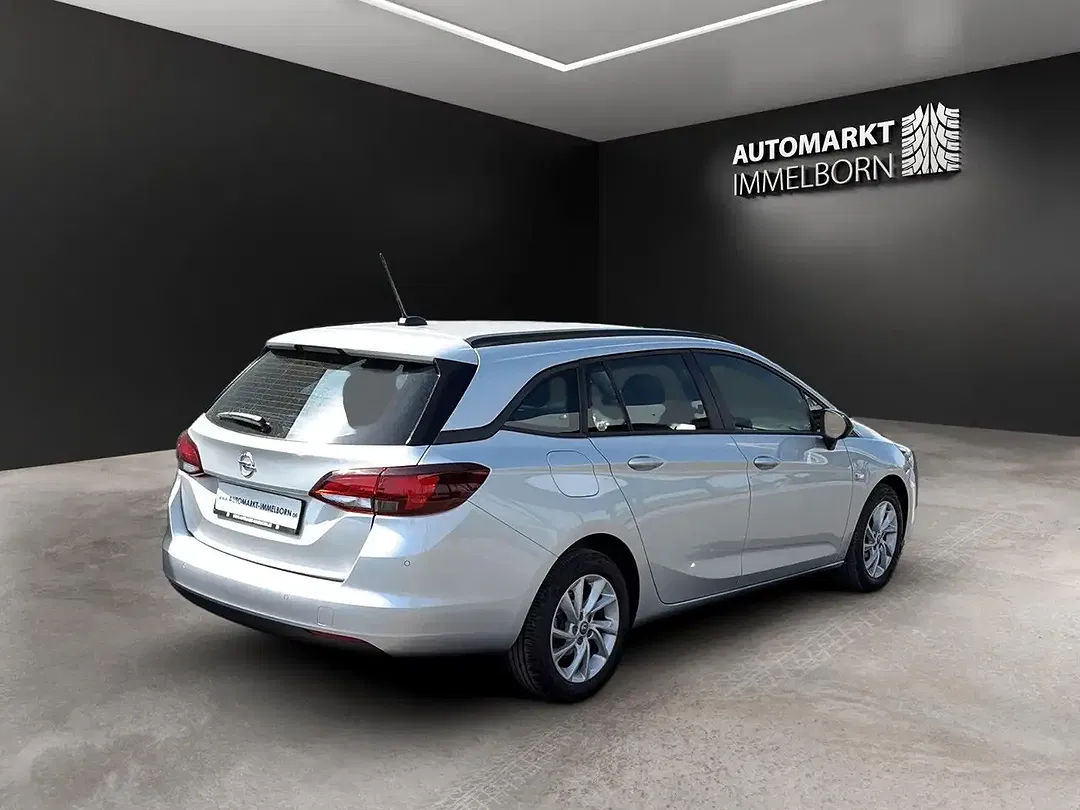 Opel Astra - Thumbnail 6