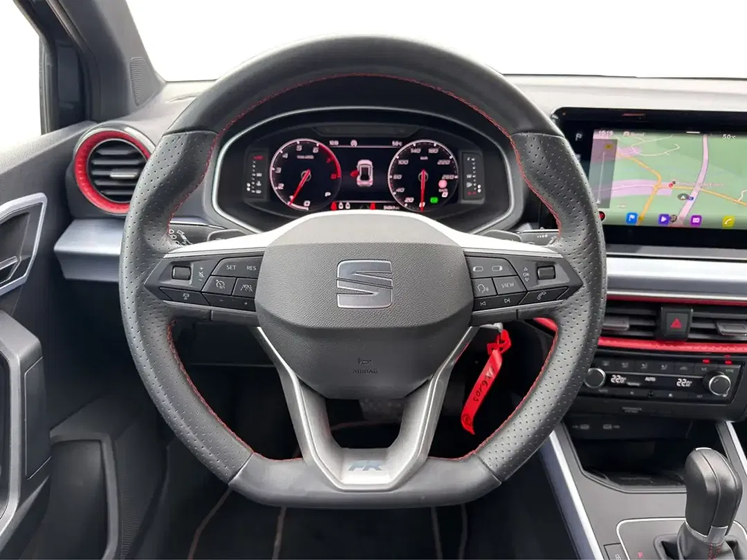 SEAT Arona 1.5 TSI DSG FR - Thumbnail 13