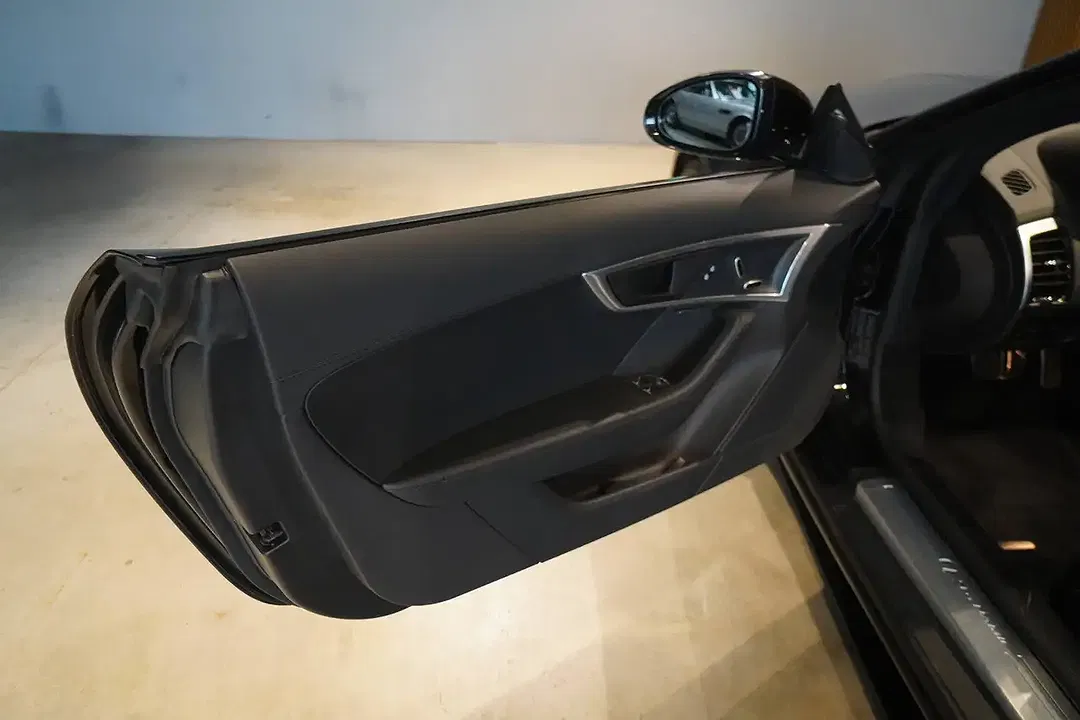 Jaguar F-Type R-Dynamic - Thumbnail 14