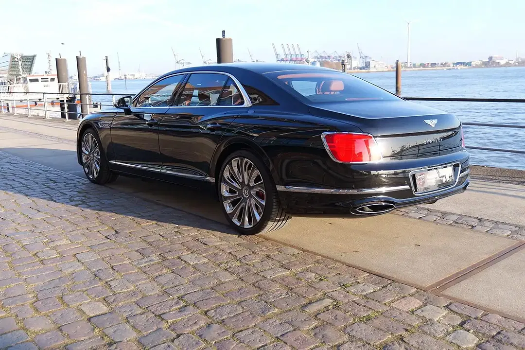 Bentley Flying Spur 6.0 W12 - Thumbnail 4
