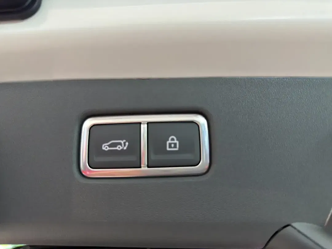 Kia EV9 AWD GT - Thumbnail 24