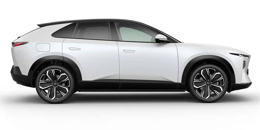 Mazda CX-6e Takumi - Thumbnail 6