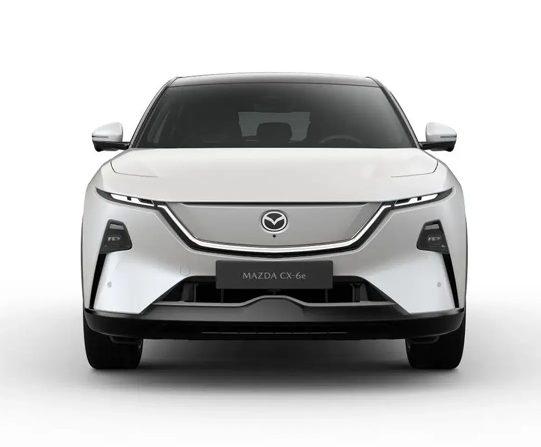 Mazda CX-6e Takumi - Thumbnail 8