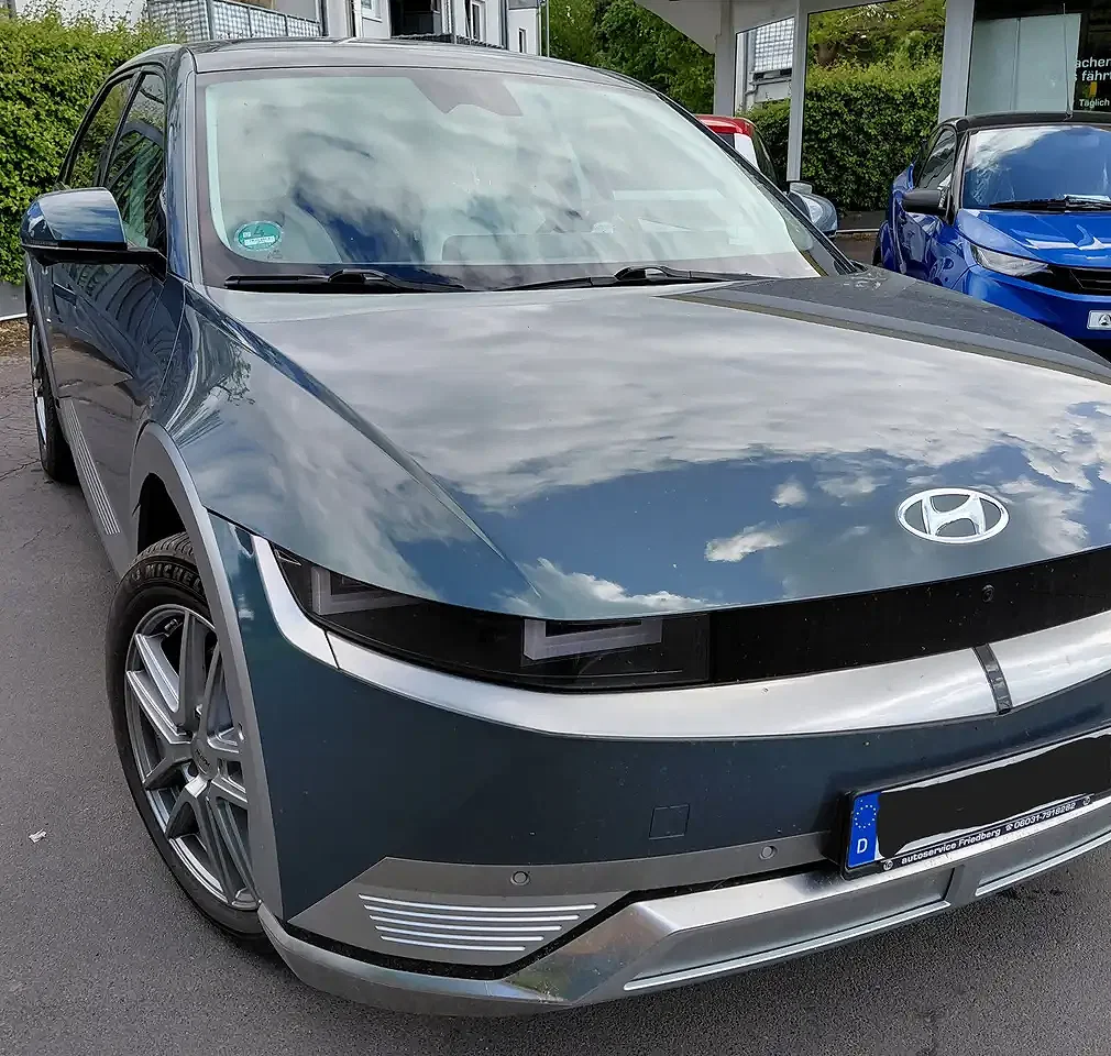 Hyundai IONIQ 4WD UNIQ - Afbeelding 1