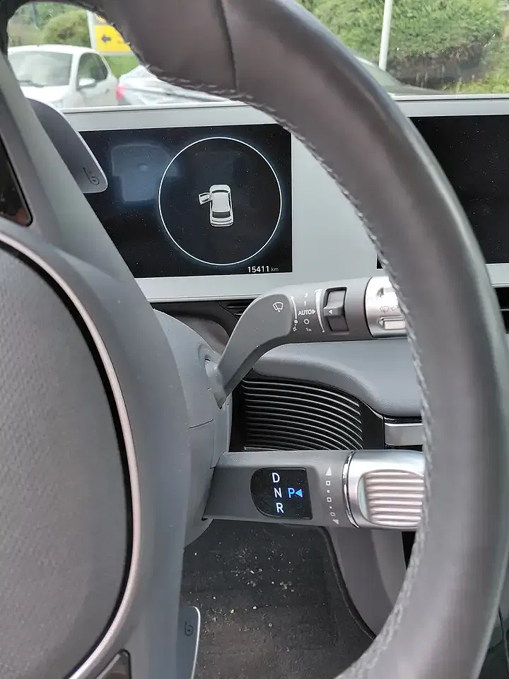 Hyundai IONIQ 4WD UNIQ - Thumbnail 14