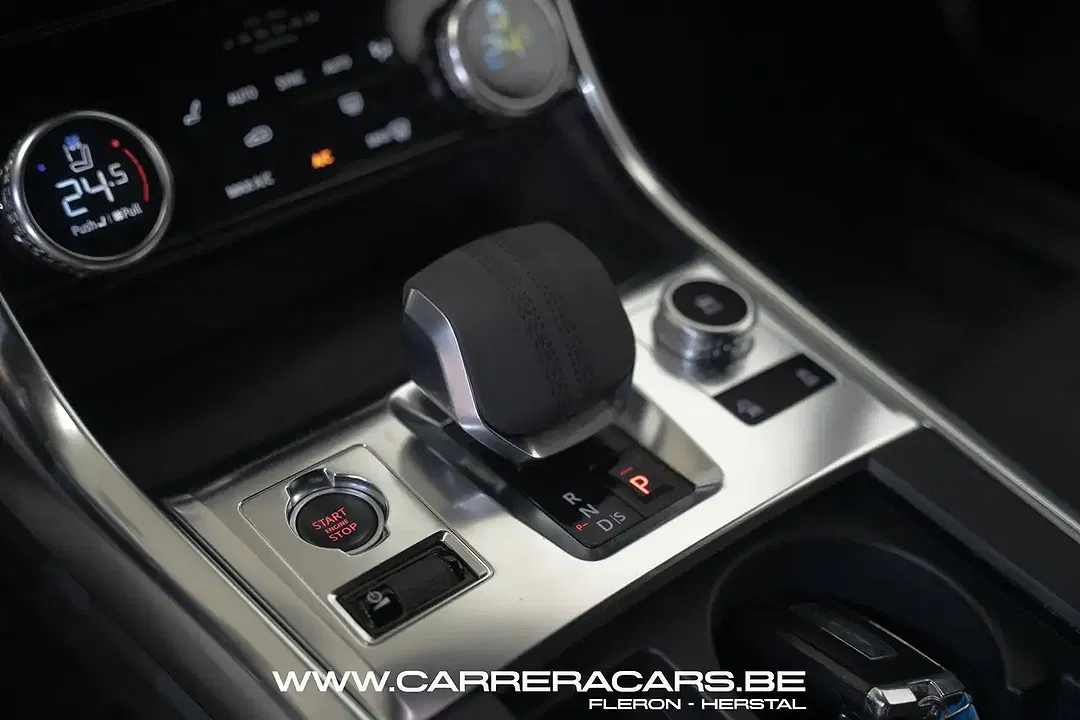 Jaguar XF D200 2.0 MHEV 4x4 R-Dynamic HSE - Thumbnail 14