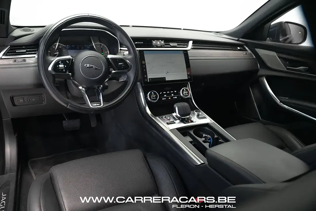 Jaguar XF D200 2.0 MHEV 4x4 R-Dynamic HSE - Thumbnail 7