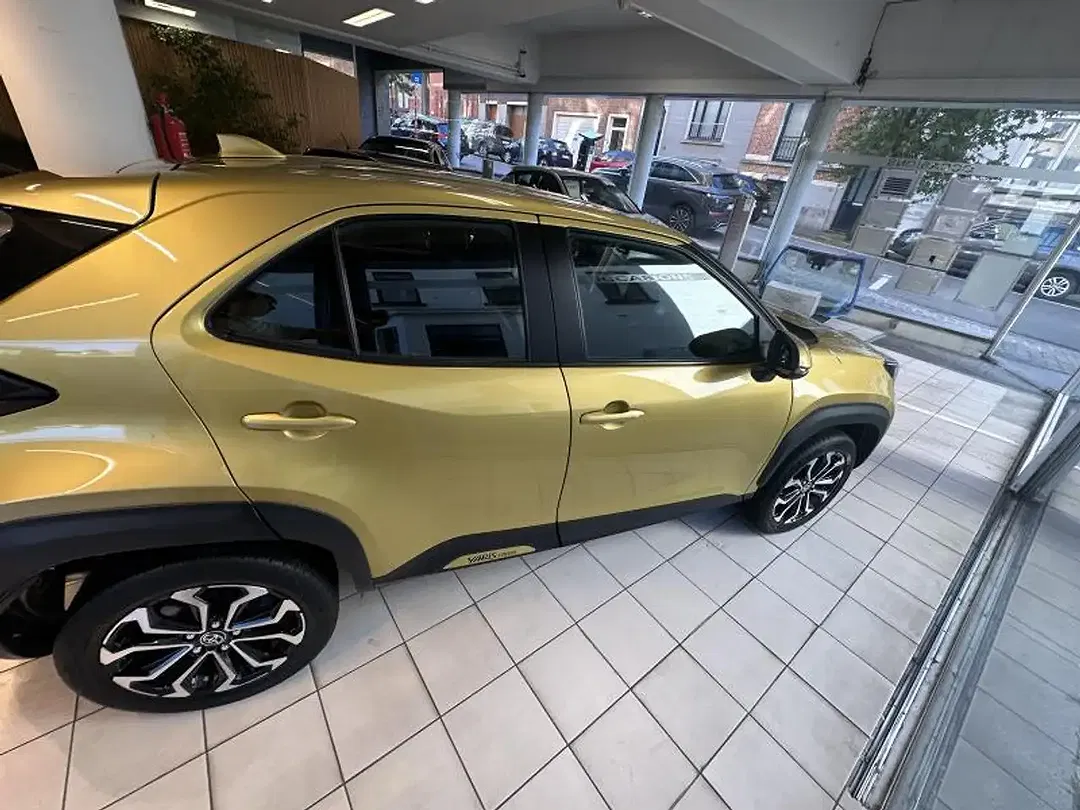 Toyota Yaris Cross Plus - Thumbnail 7