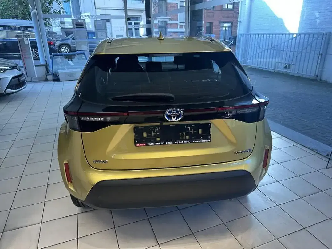 Toyota Yaris Cross Plus - Thumbnail 9