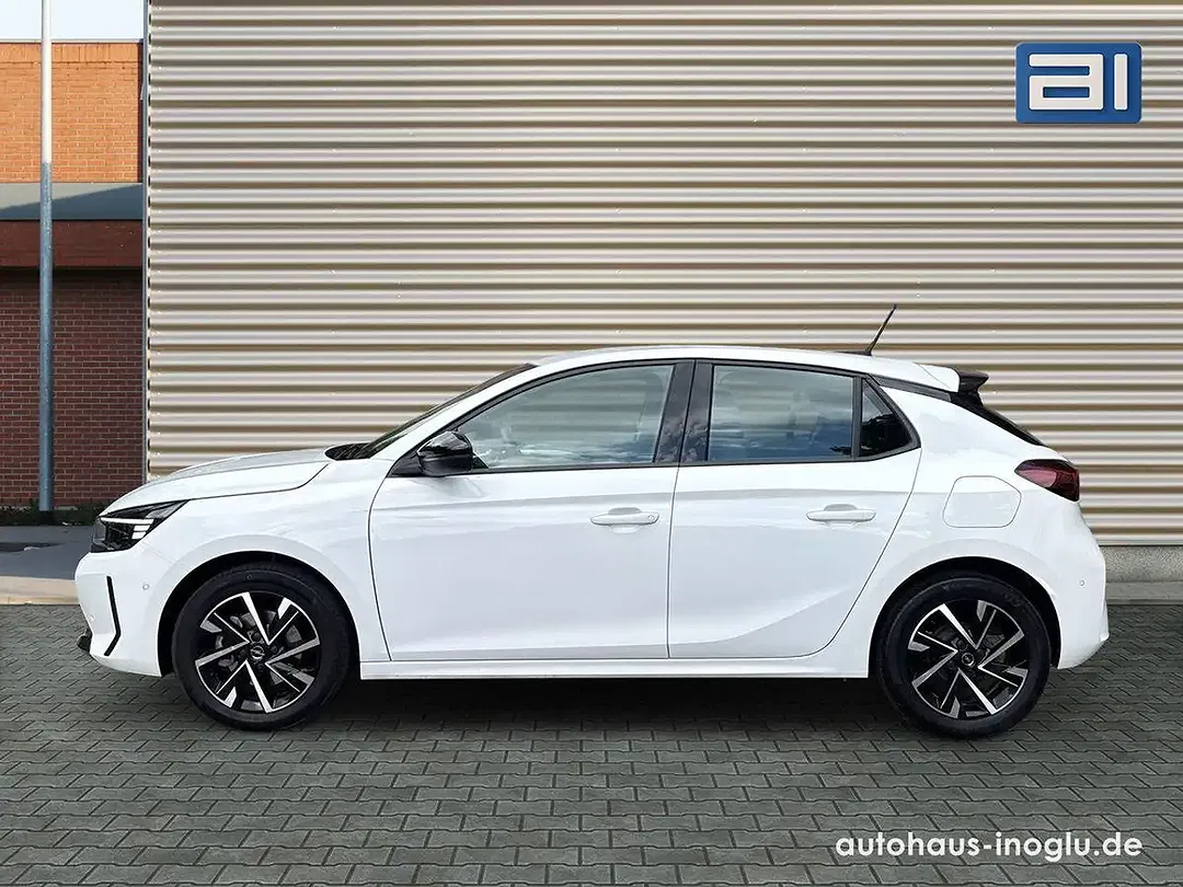 Opel Corsa 1.2 GS - Thumbnail 2