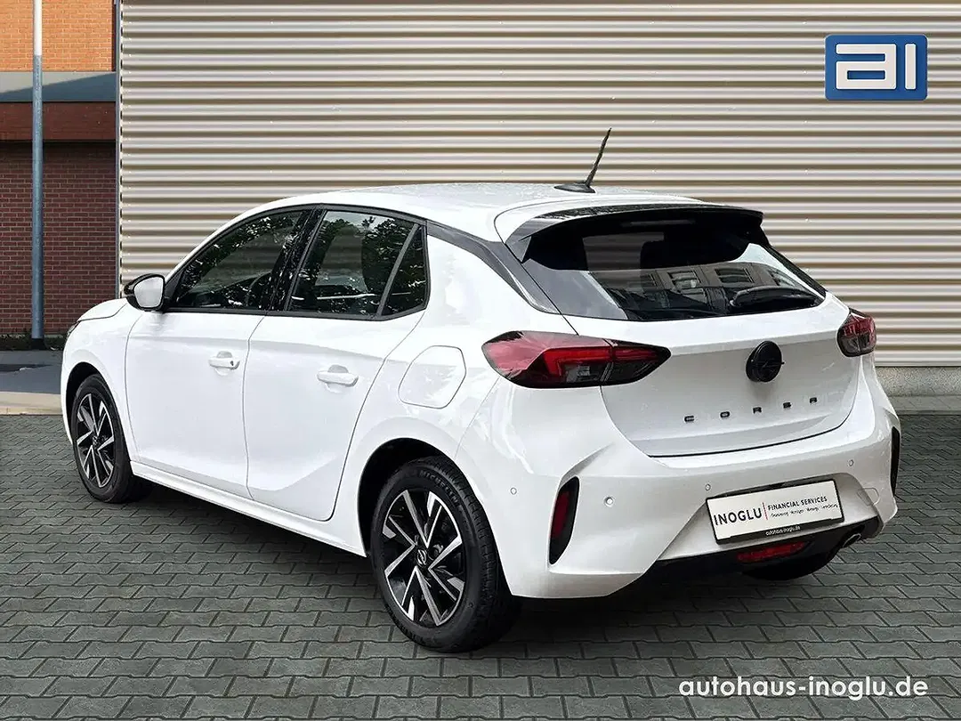 Opel Corsa 1.2 GS - Thumbnail 3