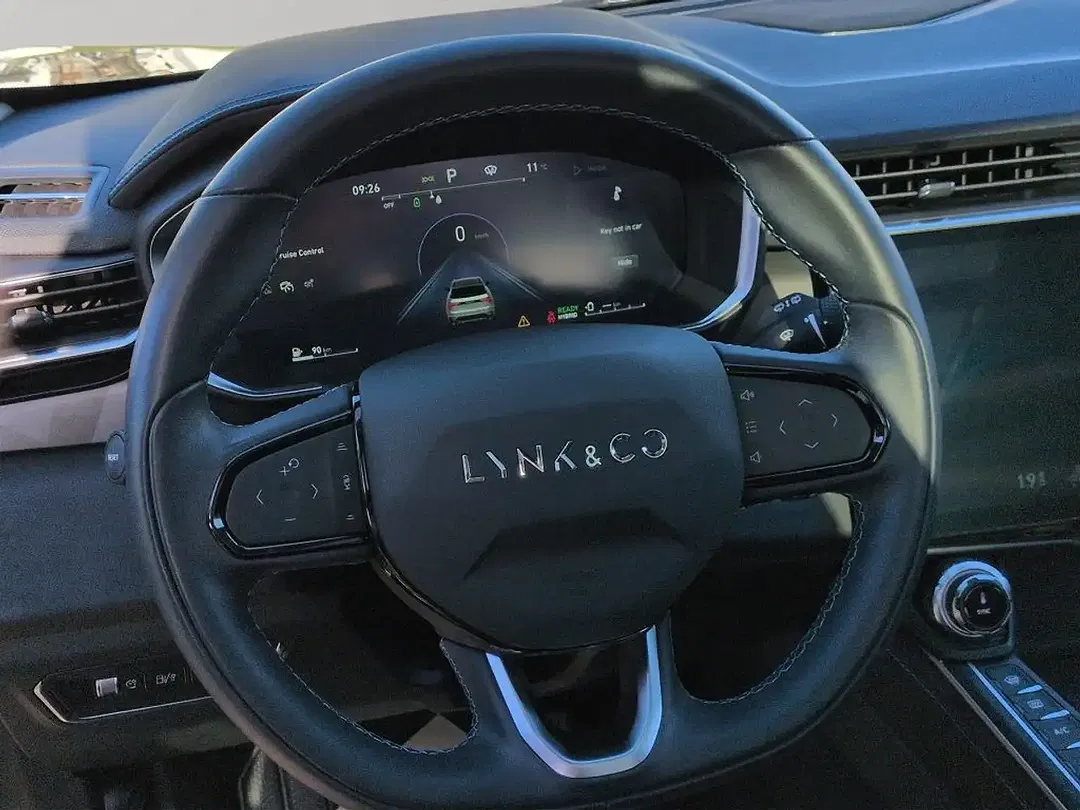 Lynk & Co 01 - Thumbnail 6