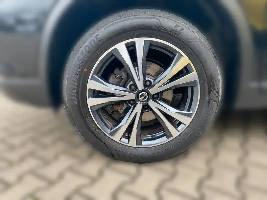 Nissan X-Trail N-Connecta - Thumbnail 14