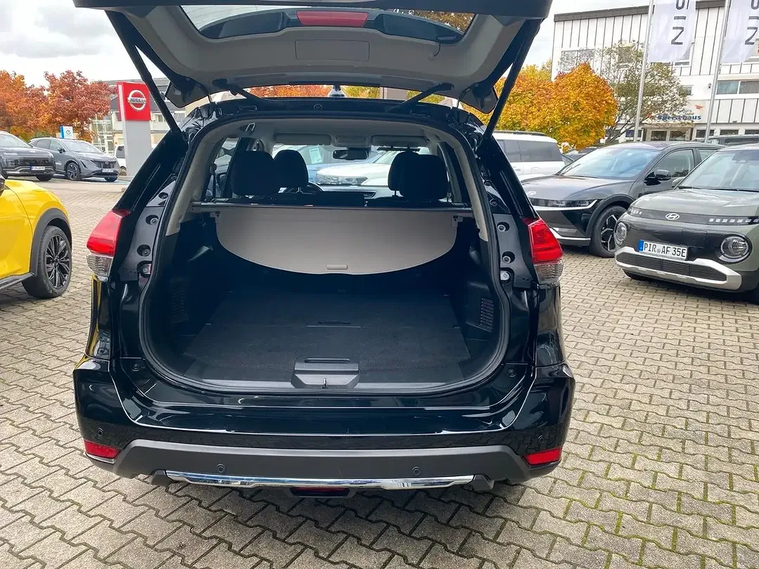 Nissan X-Trail N-Connecta - Thumbnail 5