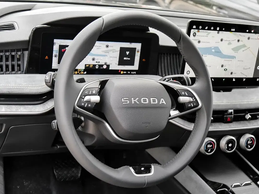 Skoda Superb 2.0 DSG 4x4 Combi Selection - Thumbnail 8