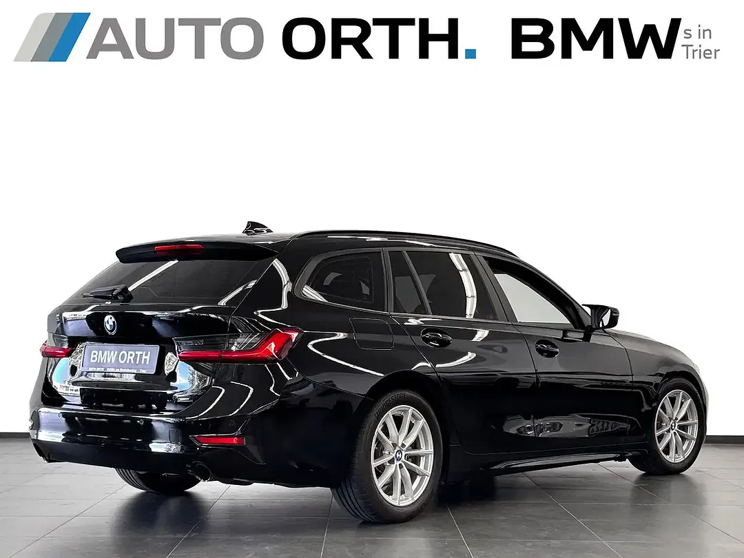 BMW 320 Touring - Thumbnail 2