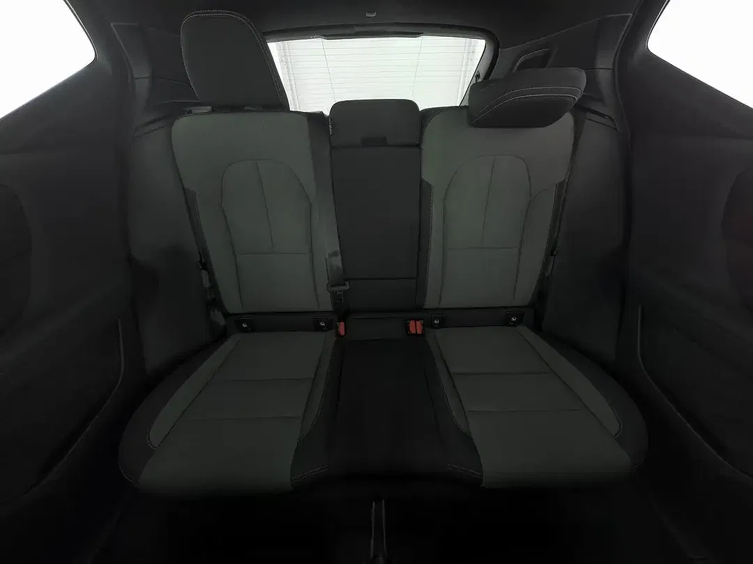 Volvo XC40 B4 Geartronic Plus Dark - Thumbnail 5