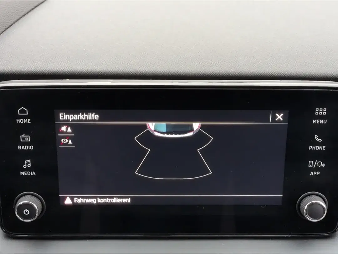 Skoda Scala TSI DSG Essence - Thumbnail 11