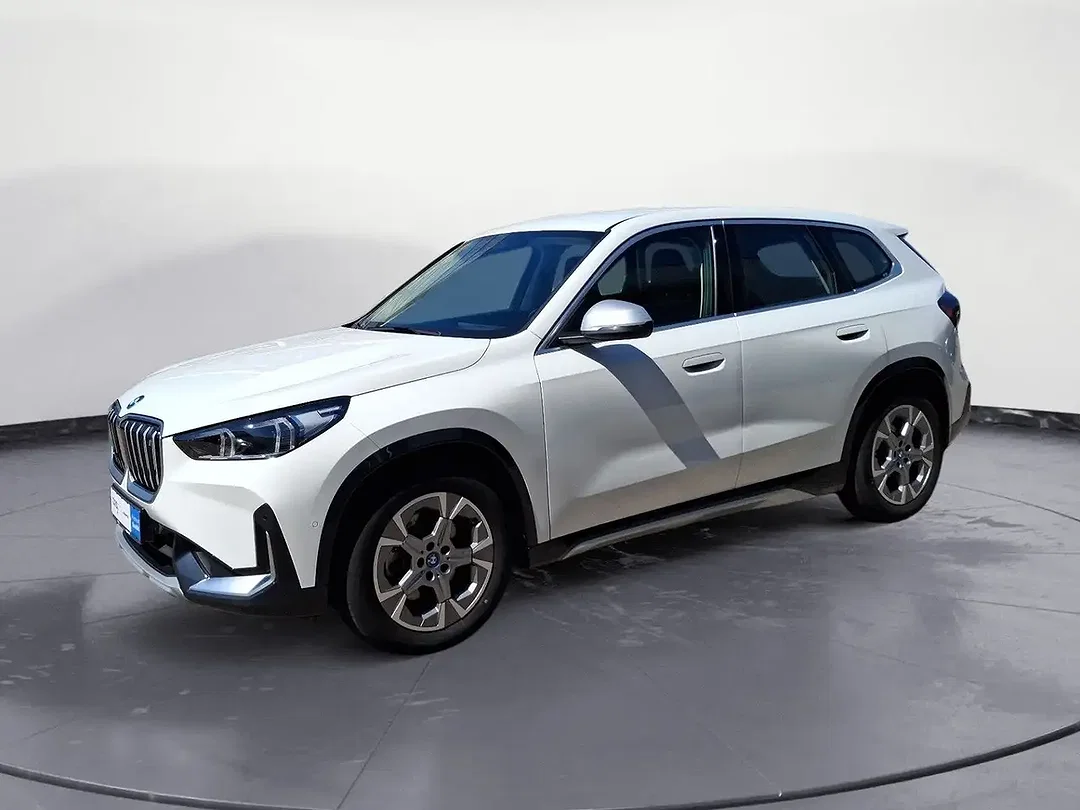 BMW iX1 xDrive - Afbeelding 1