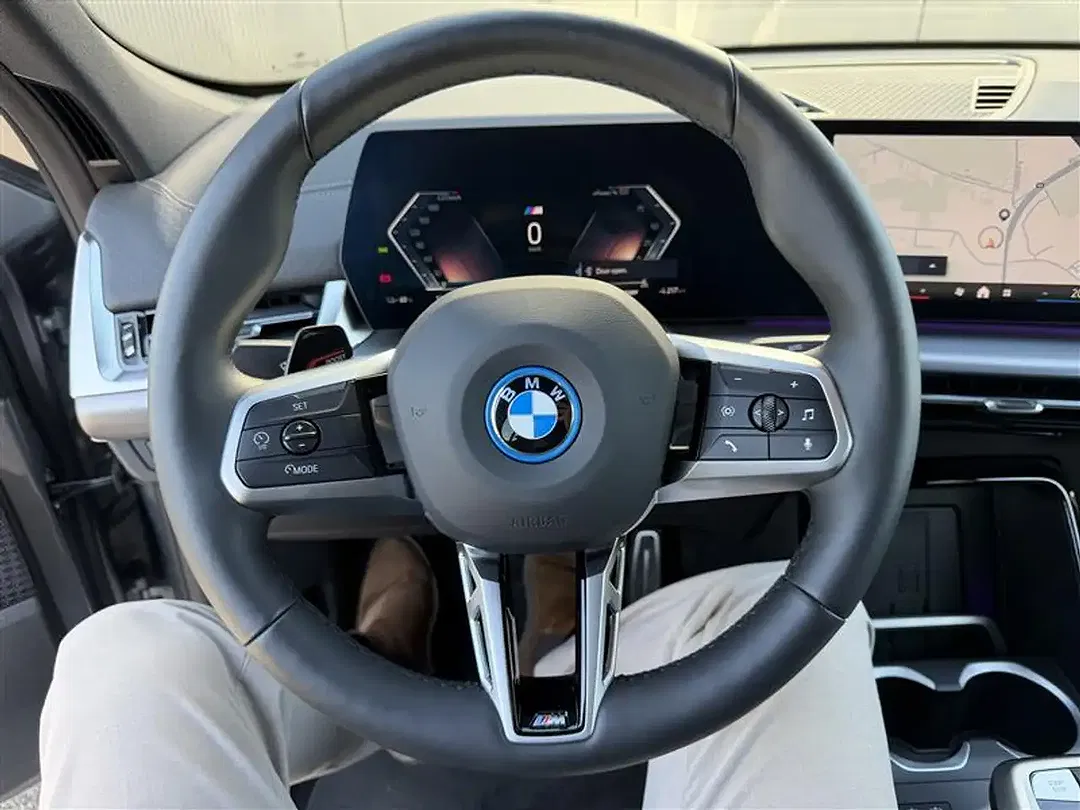 BMW iX2 eDrive M Edition M Sport Premium - Thumbnail 7