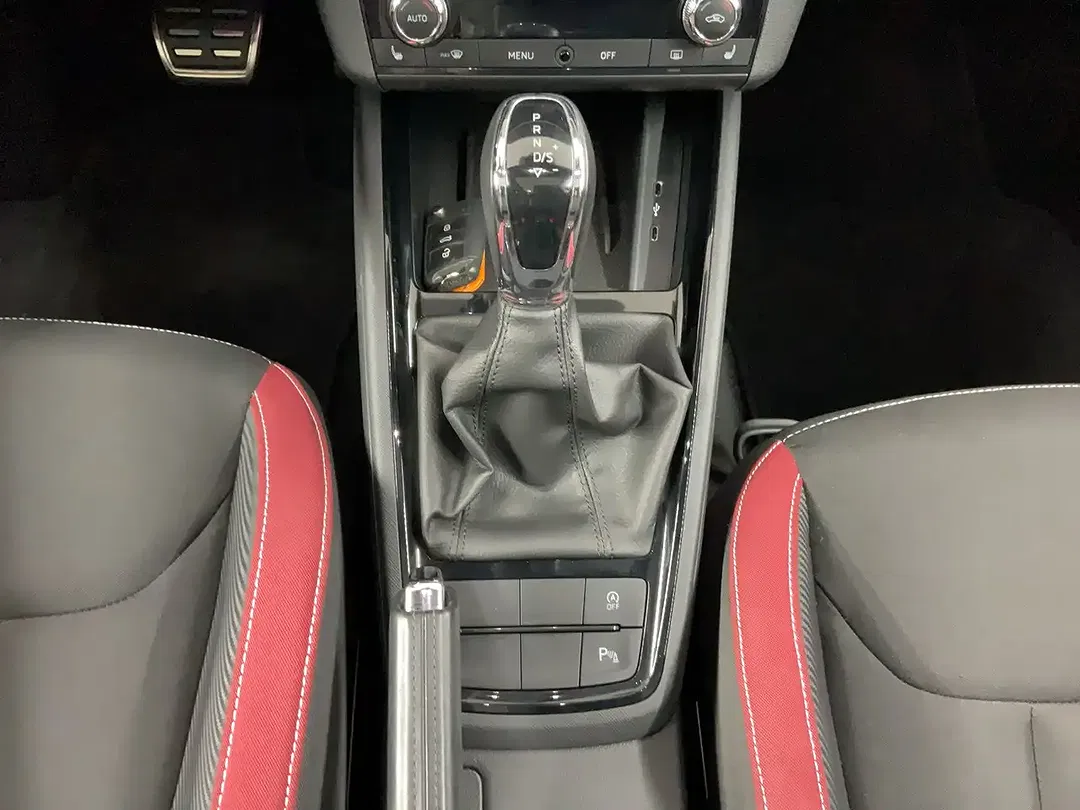 Skoda Kamiq 1.5 TSI Monte Carlo - Thumbnail 14